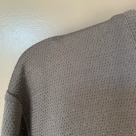 Halogen | NWOT Grey V-neck Oversized Baggy Long Sleeved Cozy Tee Shirt Too - Picture 4 of 5